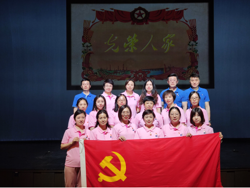 強國必須強軍，軍強才能國安  —青島城發(fā)集團總部黨支部開展“中國夢、強軍夢、強國夢”主題黨日活動